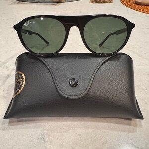Ray-Ban RB2215